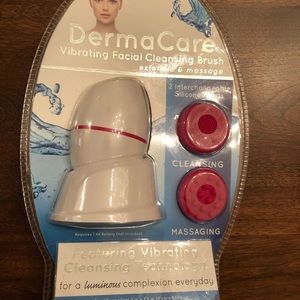 Dermacare vibrating cleansing brush